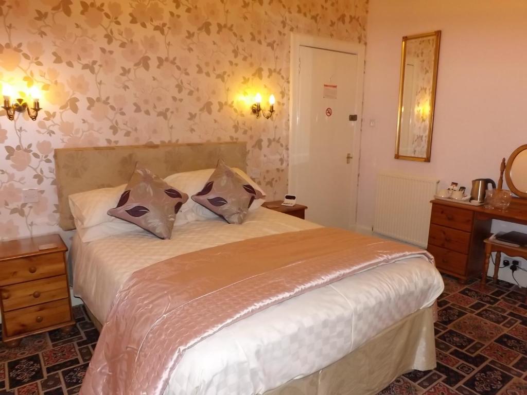 Almond Villa Guest House Perth Room photo